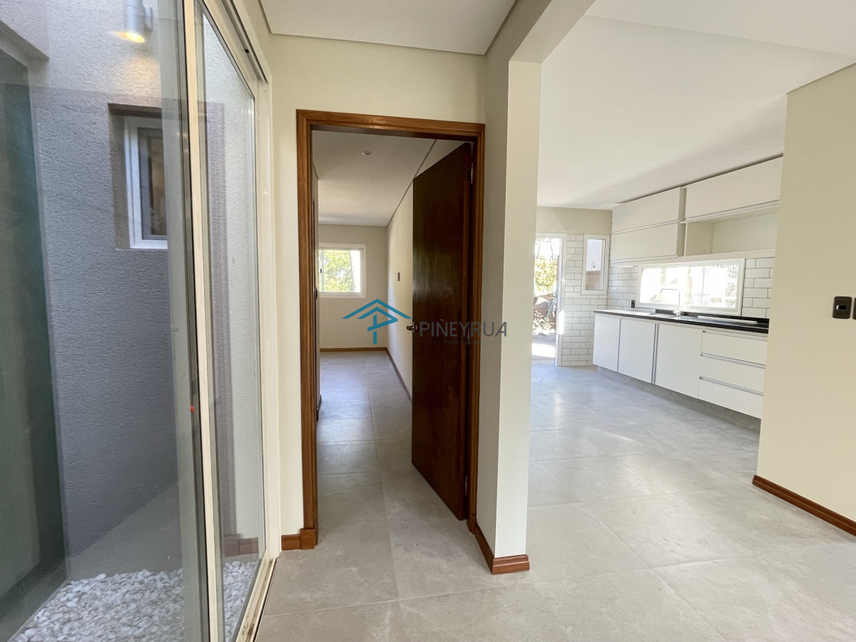 Casa ID.206 - CASA EN PROPIEDAD HORIZONTAL A ESTRENAR EN PINARES 2 DORM (CASA 2)