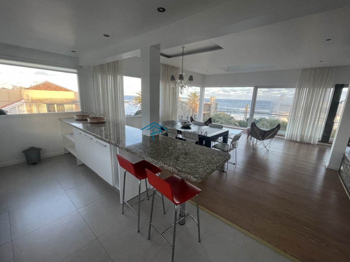 Casa ID.193 - EN VENTA EXCELENTE PROPIEDAD EN LA POSTA DEL CANGREJO 3 DORMITORIOS
