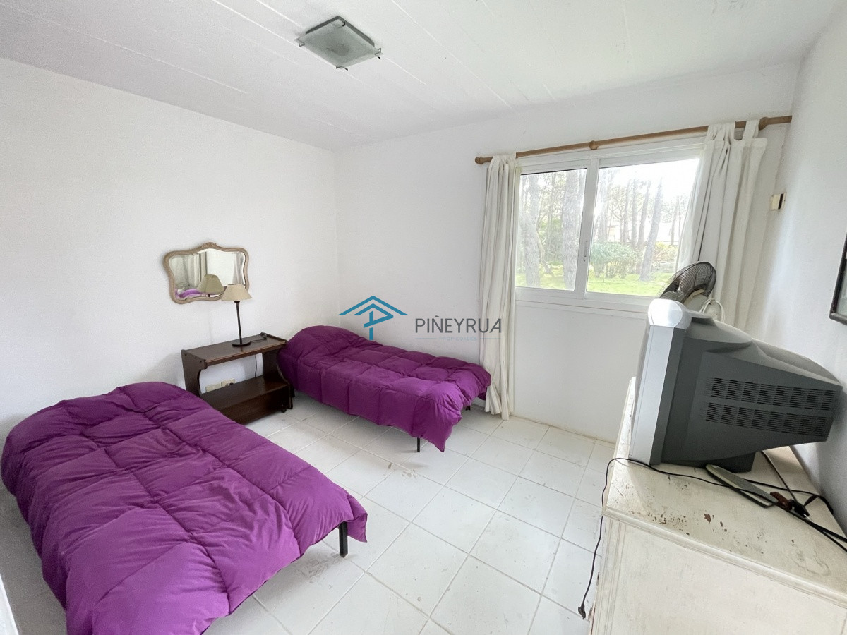 Casa ID.127 - CASA EN VENTA EN EL CLUB LAGUNA BLANCA 3 DORMITORIOS Y SERVICIO