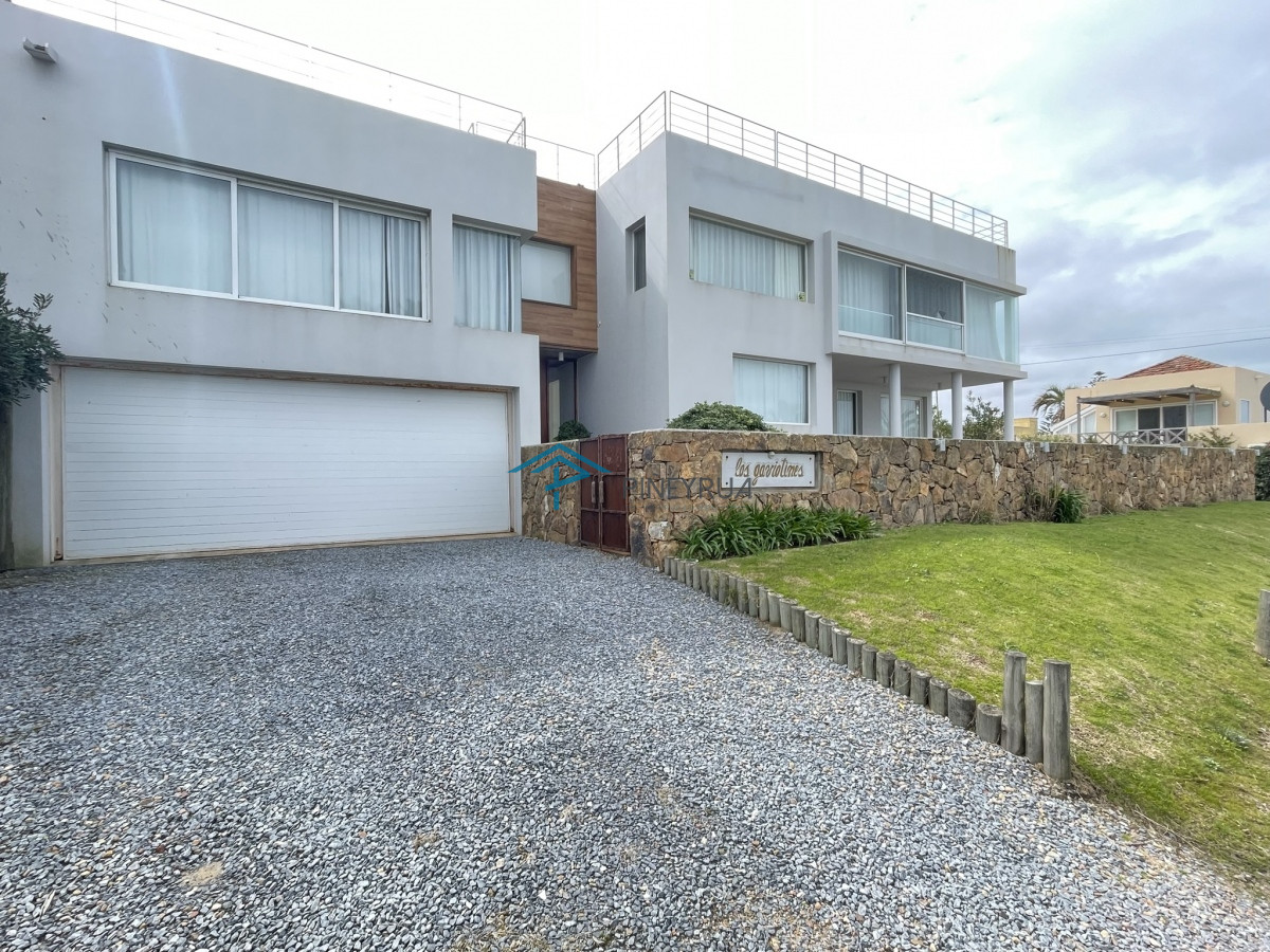 Casa ID.193 - EN VENTA EXCELENTE PROPIEDAD EN LA POSTA DEL CANGREJO 3 DORMITORIOS