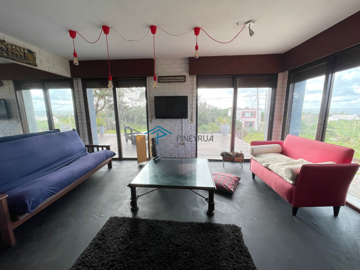Casa ID.177 - EN VENTA, PROPIEDAD EN ALTOS DE PUNTA PIEDRAS 4 DORMITORIOS