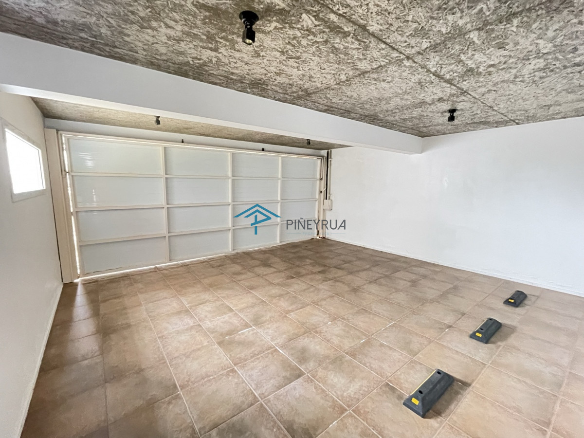 Casa ID.193 - EN VENTA EXCELENTE PROPIEDAD EN LA POSTA DEL CANGREJO 3 DORMITORIOS