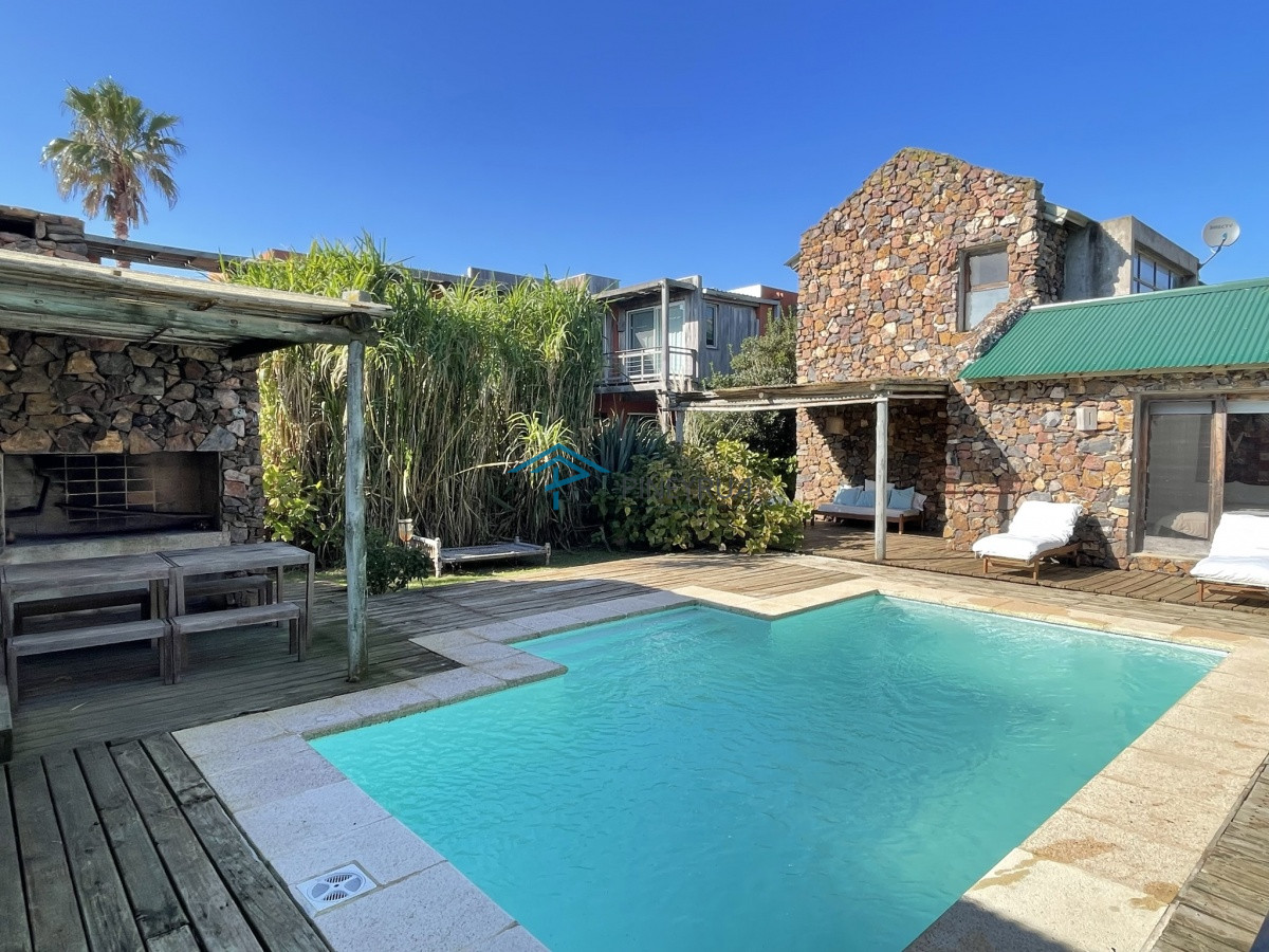 Casa ID.136 - LA MANDRAGORA, CASA EN PUNTA DE PIEDRAS