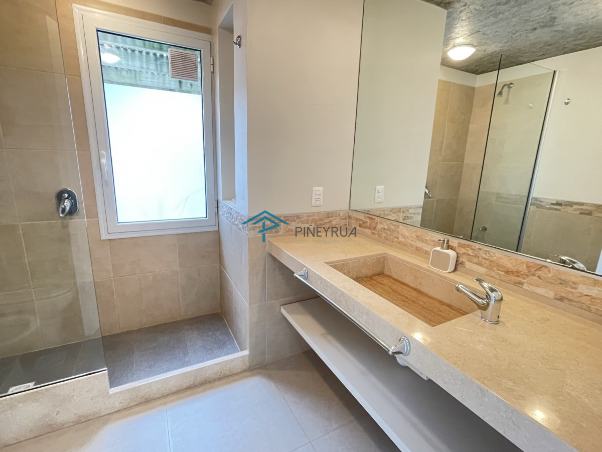 Casa ID.193 - EN VENTA EXCELENTE PROPIEDAD EN LA POSTA DEL CANGREJO 3 DORMITORIOS