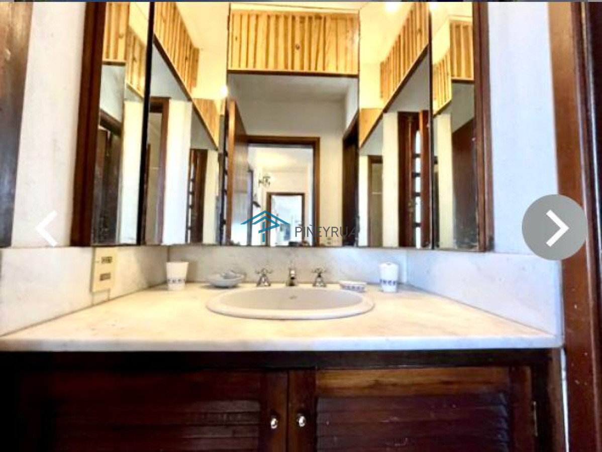 CASA EN VENTA A POCOS METROS DE LA PLAYA DE LA DESEMBOCADURA