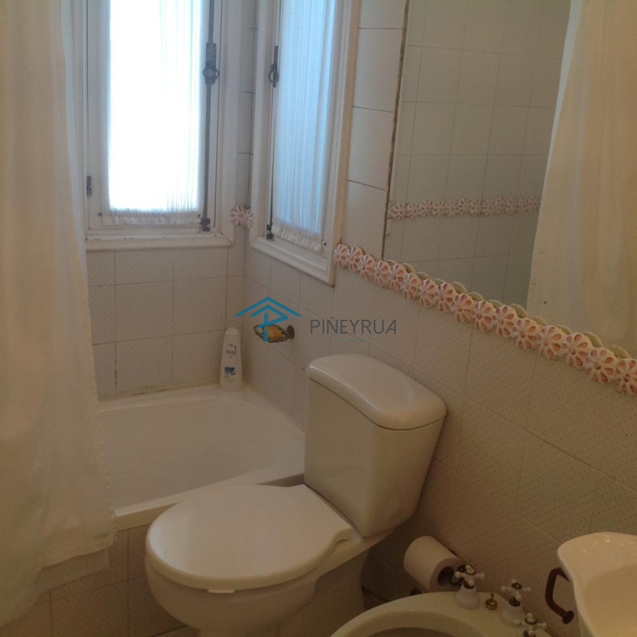 Casa ID.175 - EN VENTA CASA EN MONTOYA CON VISTA AL MAR Y PISCINA 4 DORMITORIOS