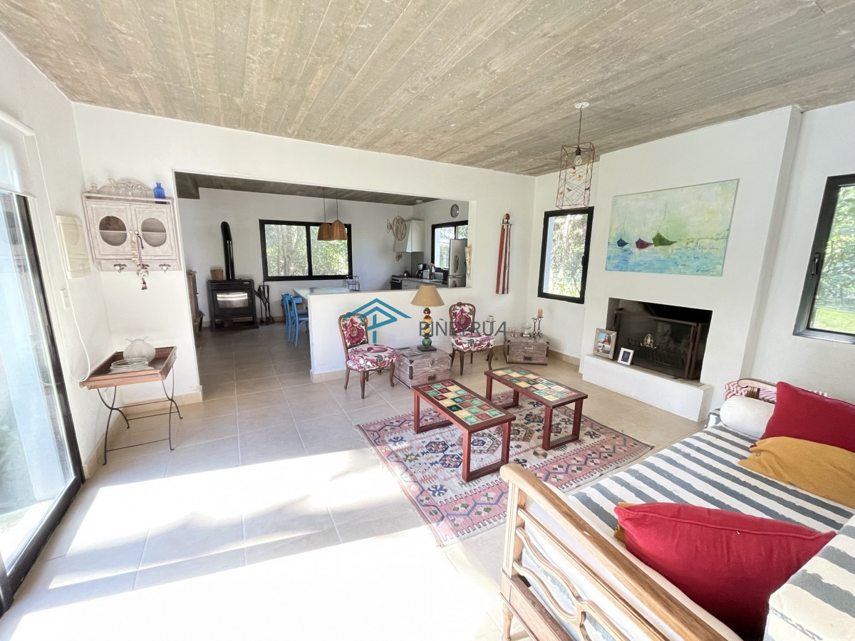 Casa ID.311 - CASA EN VENTA EN BARRIO CERRADO LAGUNA BLANCA 7 DOTMITORIOS