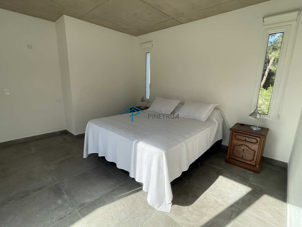 Casa ID.106 - EN VENTA CASA A ESTRENAR EN LA BARRA 3 DORMITORIOS Y PISCINA