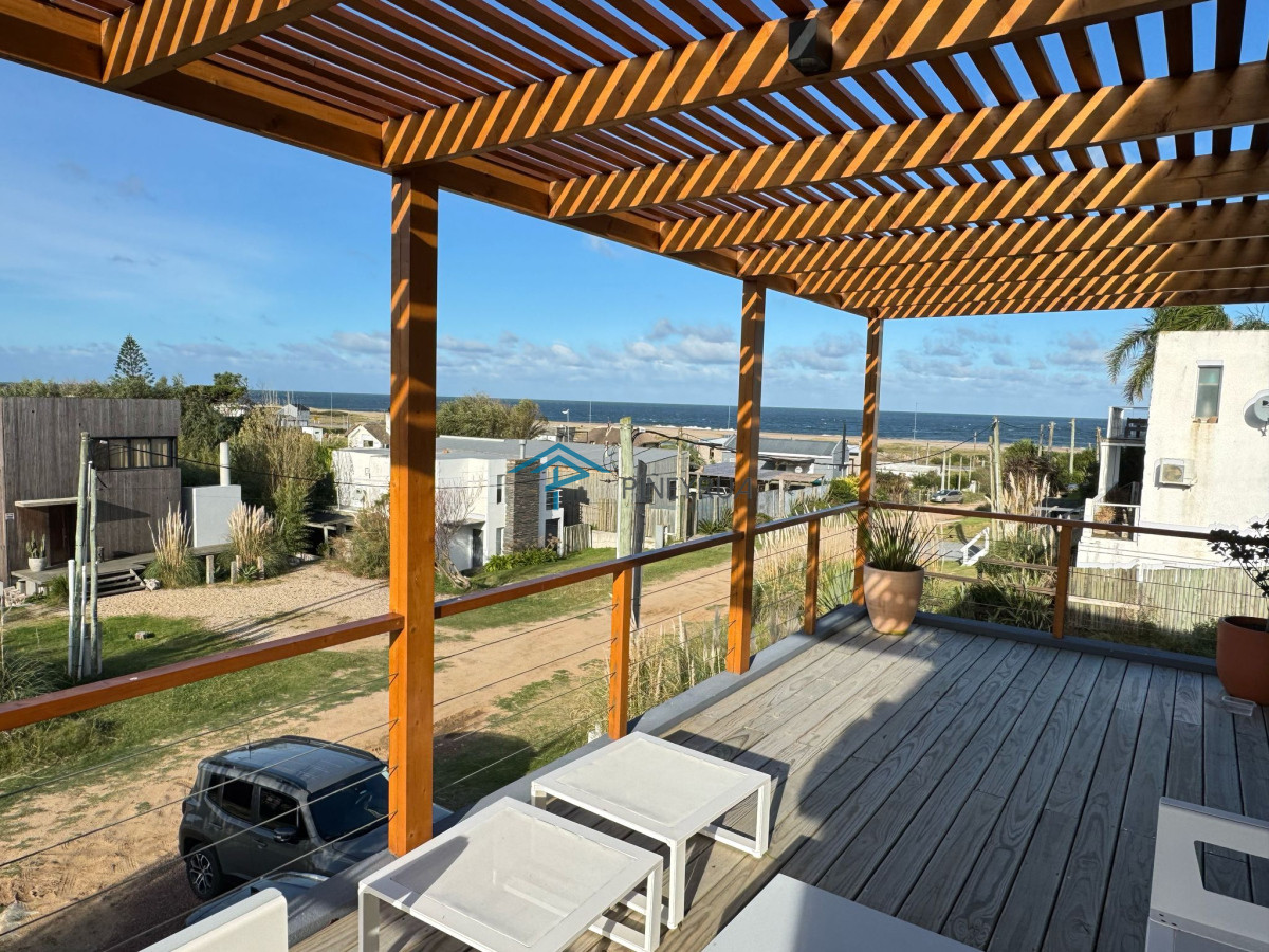 Casa ID.445 - CASA A ESTRENAR EN ALTOS DE PUNTA PIEDRAS