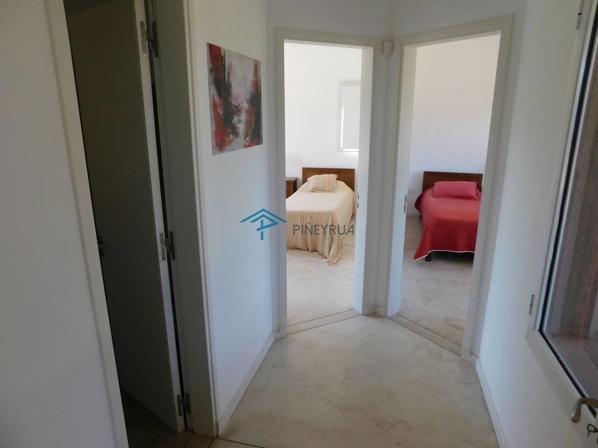 CASA EN ALQUILER TEMPORARIO EN PUNTA PIEDRAS 5 DORMITORIOS