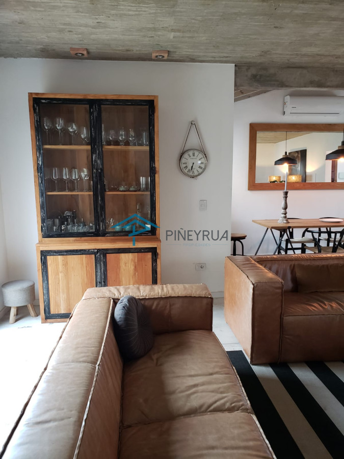 Casa ID.124 - CASA EN VENTA EN EL TESORO A PASOS DE LA RUTA 10 4 DORMITORIOS