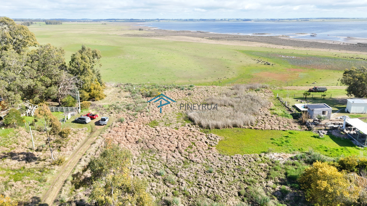 CASA EN VENTA EN SANTA MONICA CON VISTA A LAGUNA JOSE IGNACIO