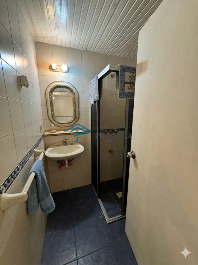 Casa en Alquiler cerca del Puente de la Barra, 3 dormitorios, ideal familias. Piscina climatizada