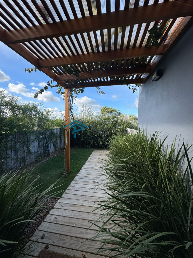 Casa ID.445 - CASA A ESTRENAR EN ALTOS DE PUNTA PIEDRAS