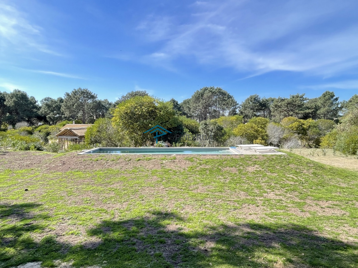 CASA EN VENTA EN LAGUNA ESCONDIDA, JOSE IGNACIO 4 DORMITORIOS