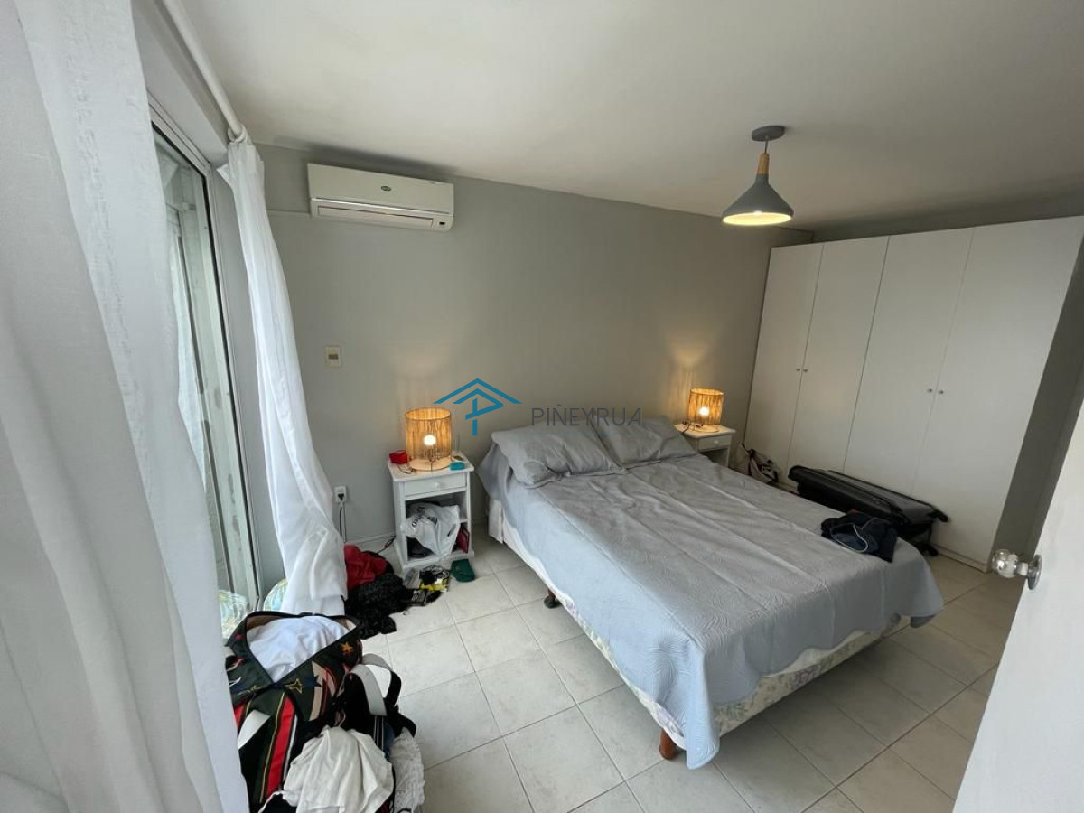 CASA EN VENTA EN MUY BUENA UBICACION EN LA BARRA A PASOS DE LA PLAYA