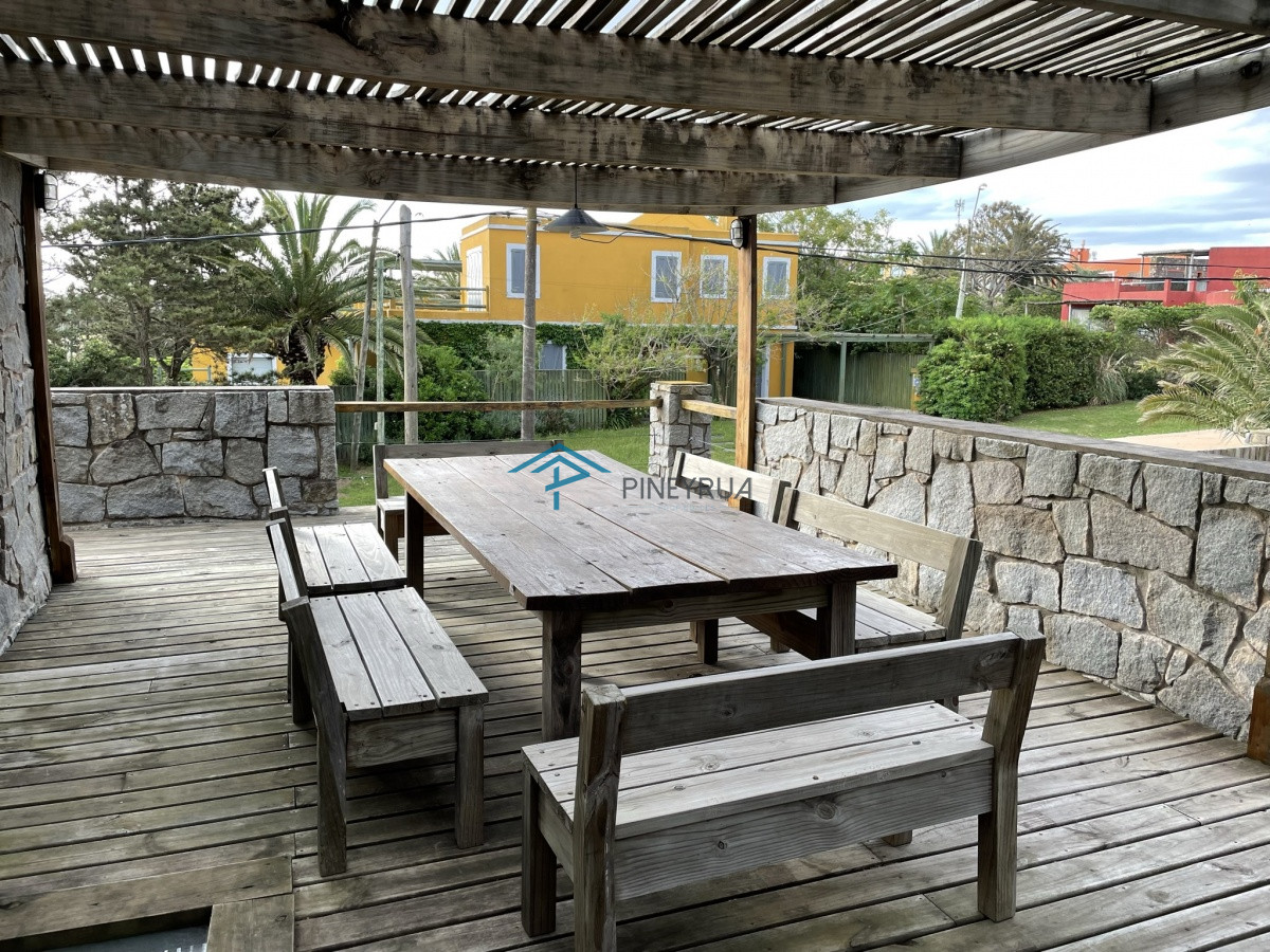 Casa ID.69 - CASA CON VISTA AL MAR EN VENTA EN EL CHORRO 4 DORMITORIOS