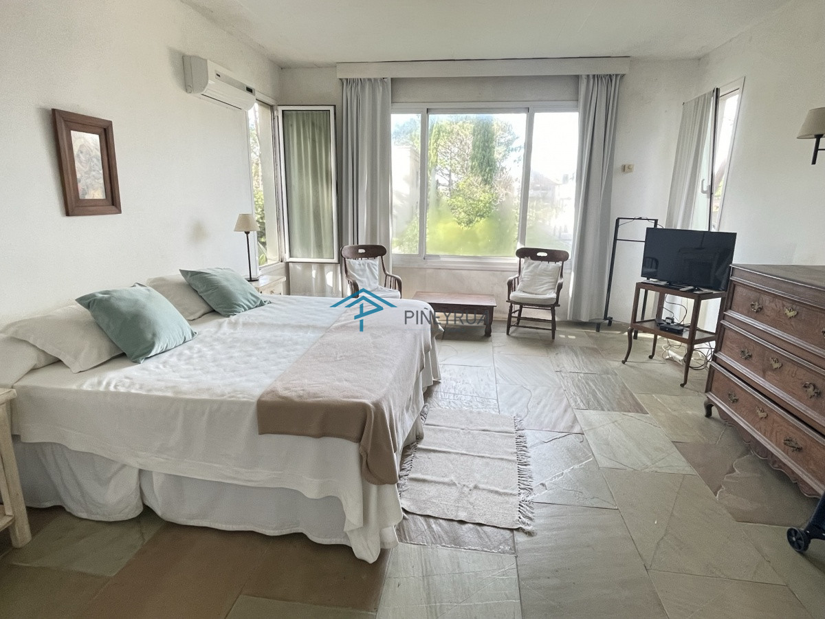 Casa ID.127 - CASA EN VENTA EN EL CLUB LAGUNA BLANCA 3 DORMITORIOS Y SERVICIO