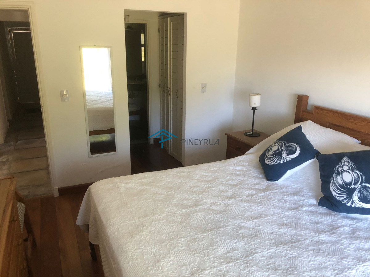 Casa ID.139 - ENTRE DOS AGUAS 