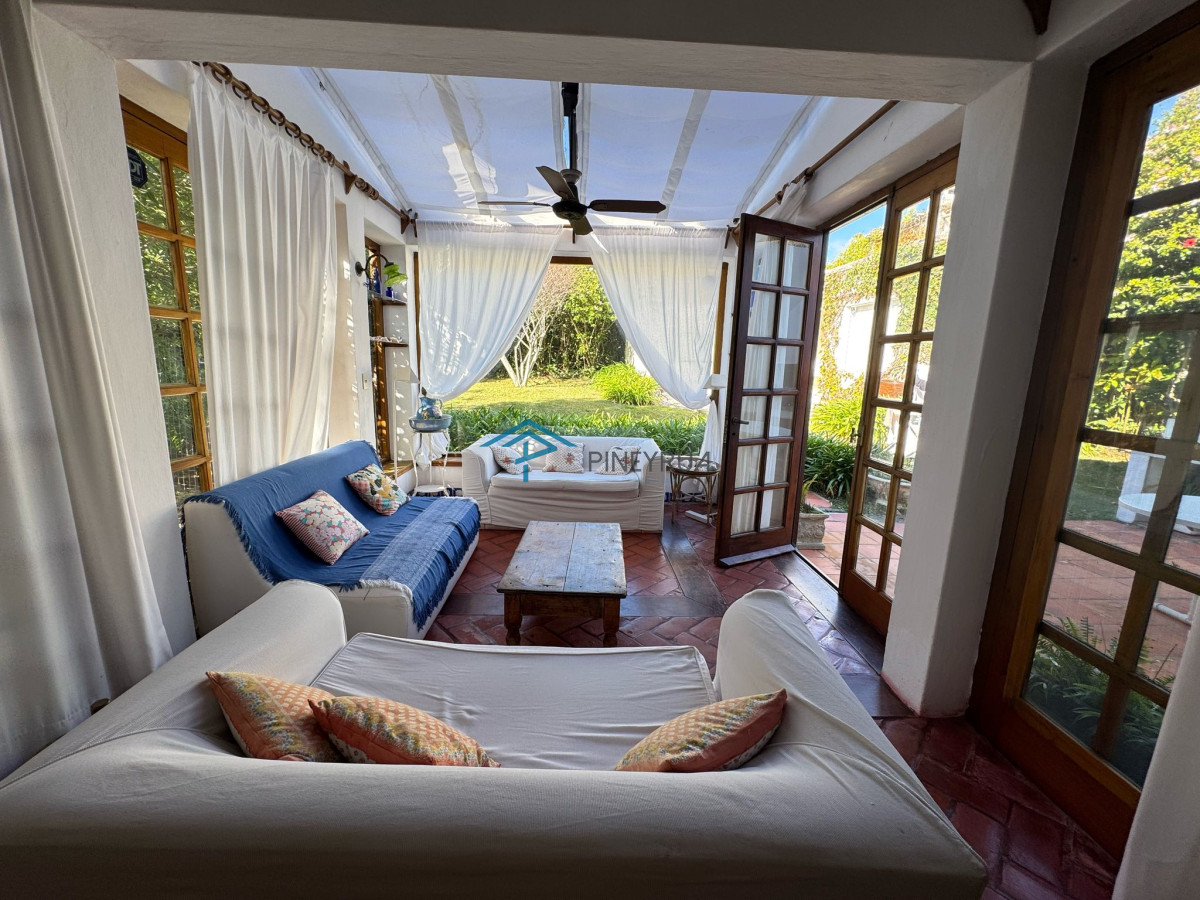 Casa ID.446 - Casa Azul La Barra 