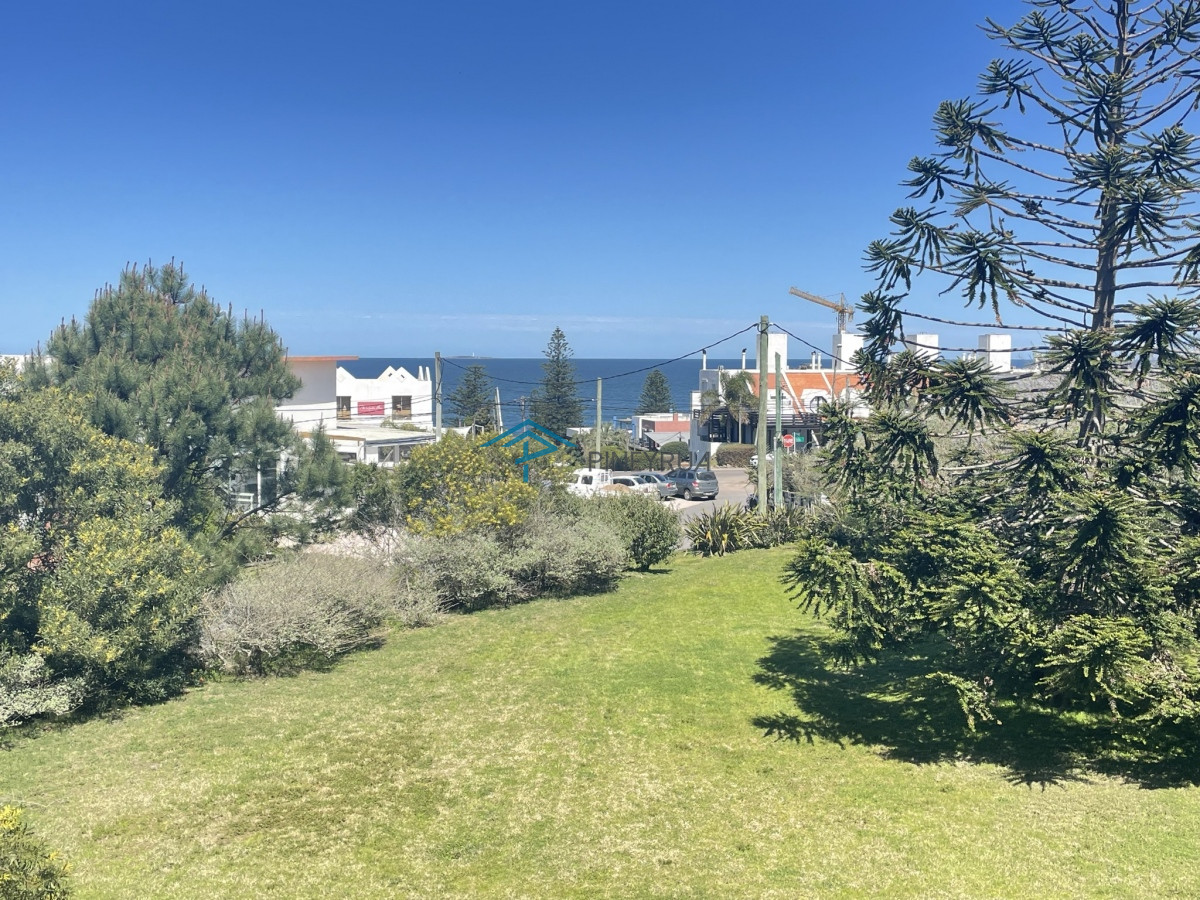 CASA EN ALQUILER TEMPORARIO EN MONTOYA, A POCAS CUADRAS DEL MAR