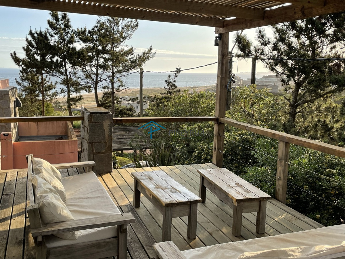 Casa ID.69 - CASA CON VISTA AL MAR EN VENTA EN EL CHORRO 4 DORMITORIOS