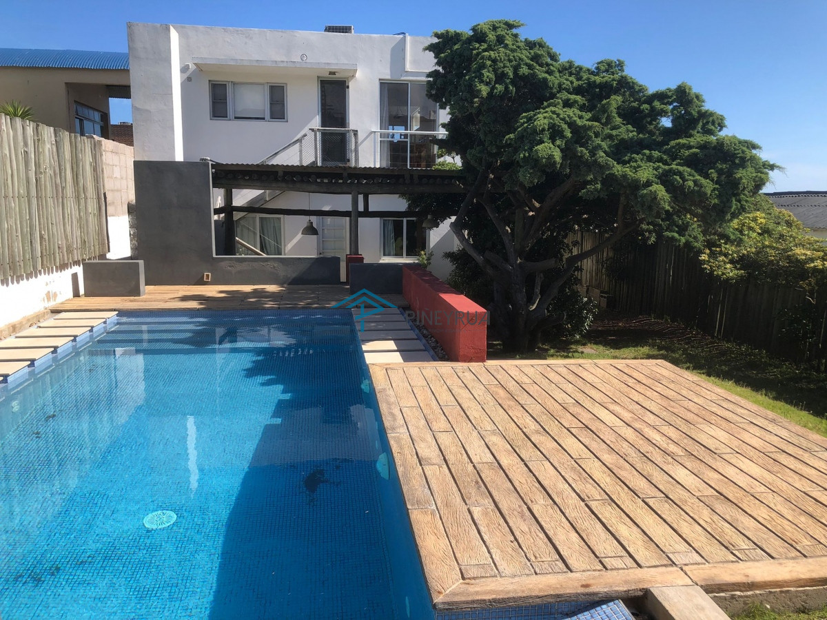 Casa ID.139 - ENTRE DOS AGUAS 