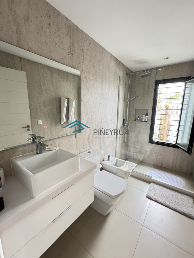 Tuto Casa en Montoya Venta