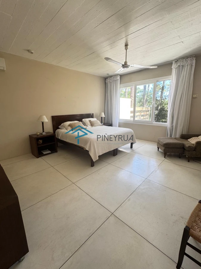 Casa ID.138 - EXCELENTE PROPIEDAD EN ALQUILER EN LAGUNA BLANCA 4 DORMITORIOS