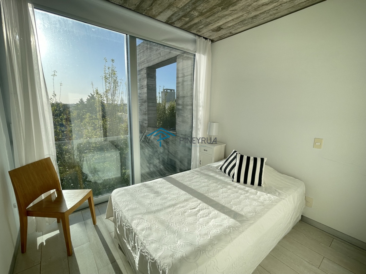 Casa ID.309 - CASA EN VENTA EN LA BARRA A POCOS METROS DE LA PLAYA 5 DORMITORIOS