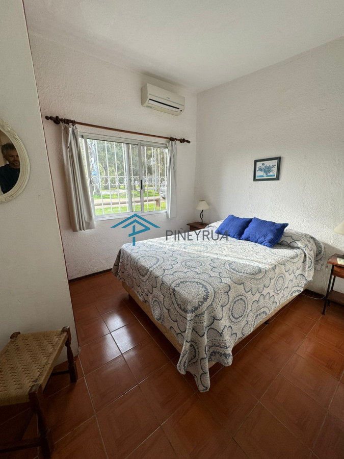 Casa en Alquiler cerca del Puente de la Barra, 3 dormitorios, ideal familias. Piscina climatizada
