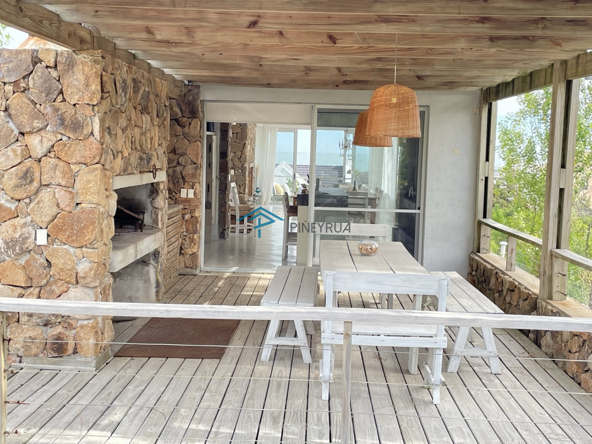Casa ID.58 - Piedra del Cerro 