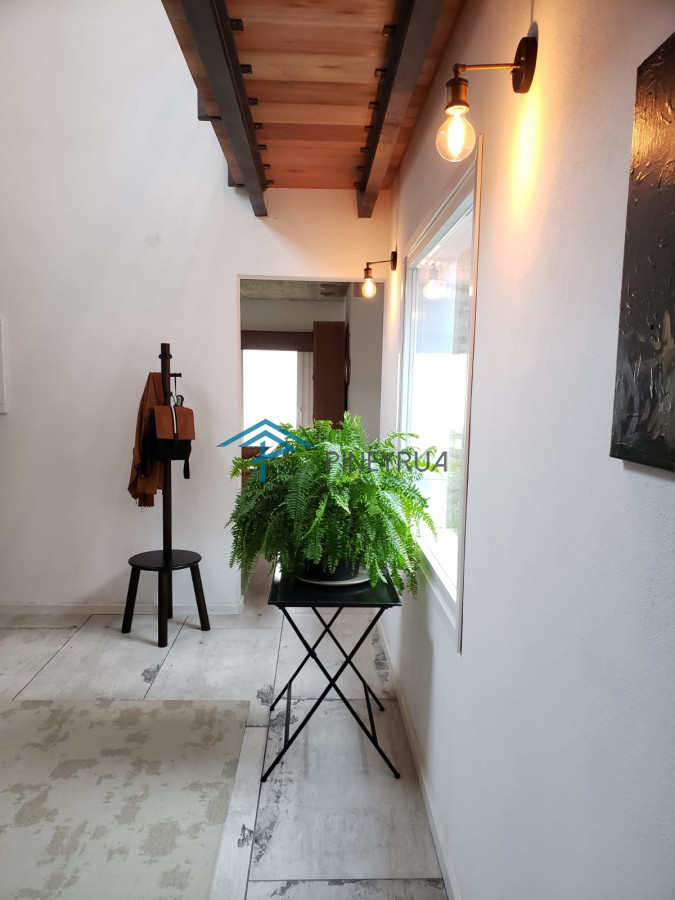 Casa ID.124 - CASA EN VENTA EN EL TESORO A PASOS DE LA RUTA 10 4 DORMITORIOS