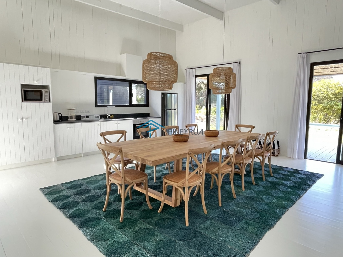 CASA EN VENTA EN LAGUNA ESCONDIDA, JOSE IGNACIO 4 DORMITORIOS