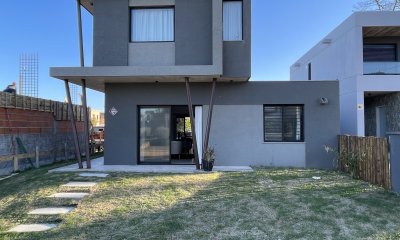 CASA A ESTRENAR EN MONTOYA CERCA DE LA PLAYA 3 DORMITORIOS