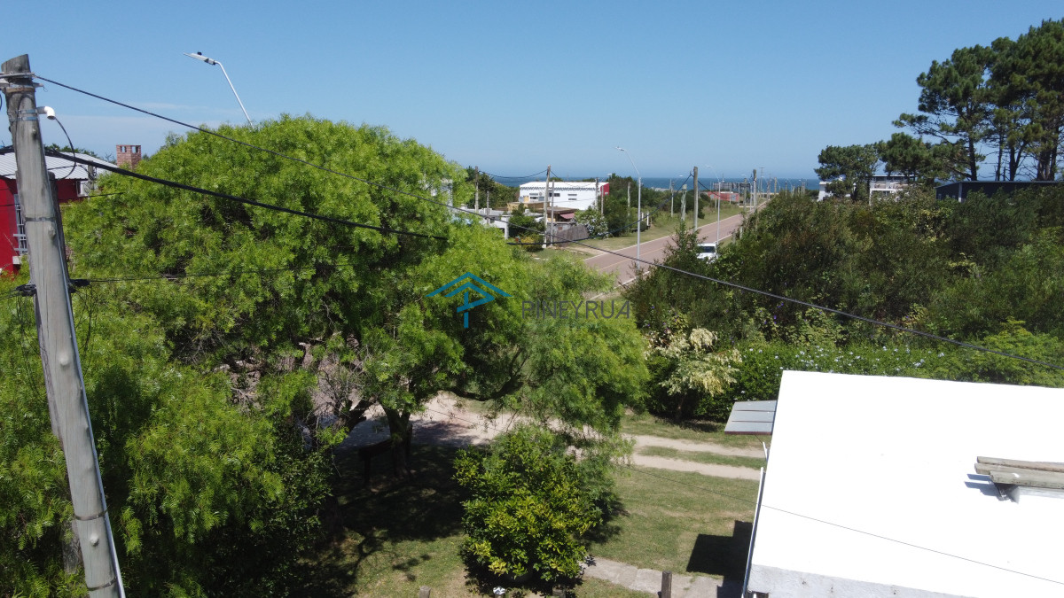 Lote en Balneario Buenos Aires sobre calle 38 a metros del mar.