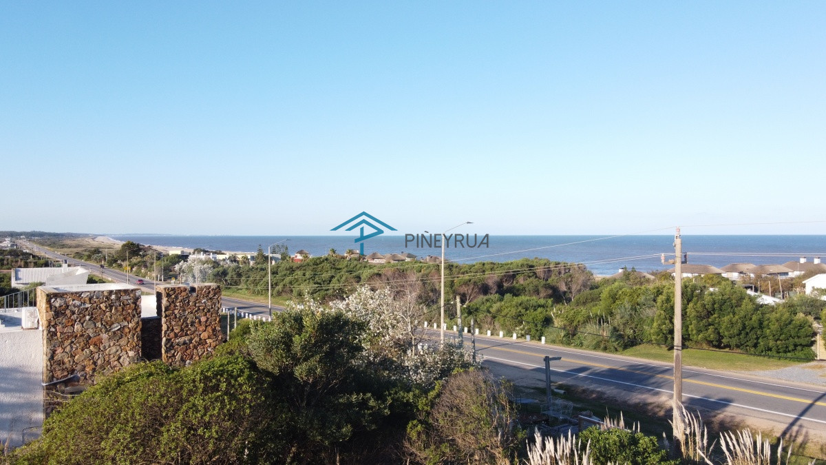 Terreno ID.112 - Lote en Altos de Punta Piedras sobre Ruta 10 a pocos metros del Mar