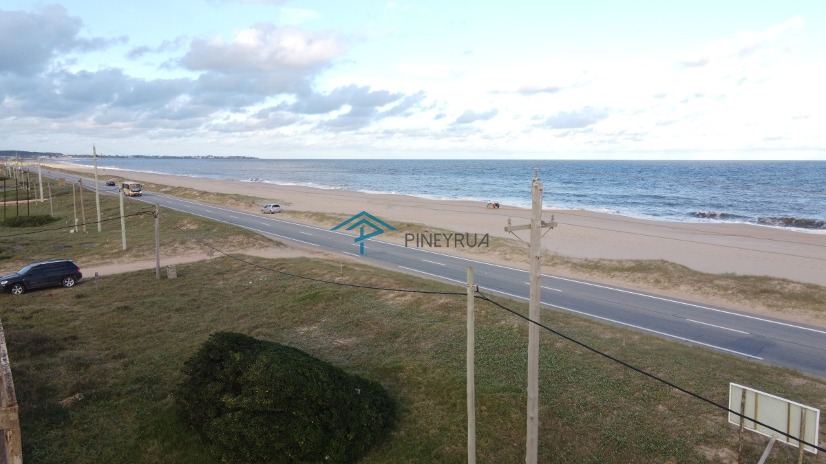 Primera Linea al Mar En Santa Monica José Ignacio