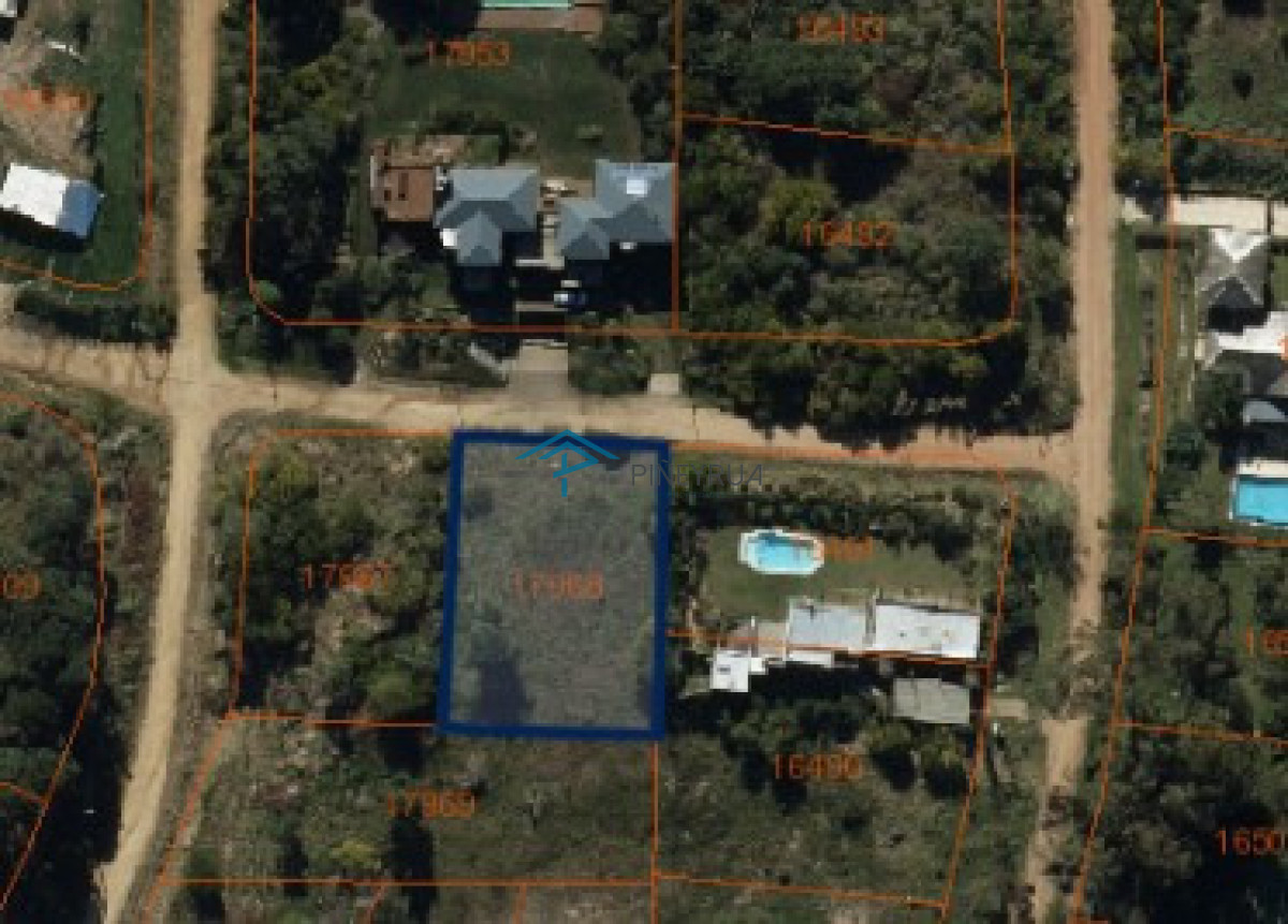 Lote en La Barra de 1013m2