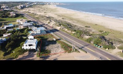 EN VENTA ESPECTACULAR LOTE ESQUINERO EN MONTOYA CON VISTA AL MAR