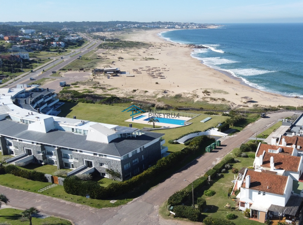 Apartamento ID.67 - EXCELENTE APARTAMENTO EN VENTA FRENTE A PLAYA MONTOYA 3 DORMITORIOS