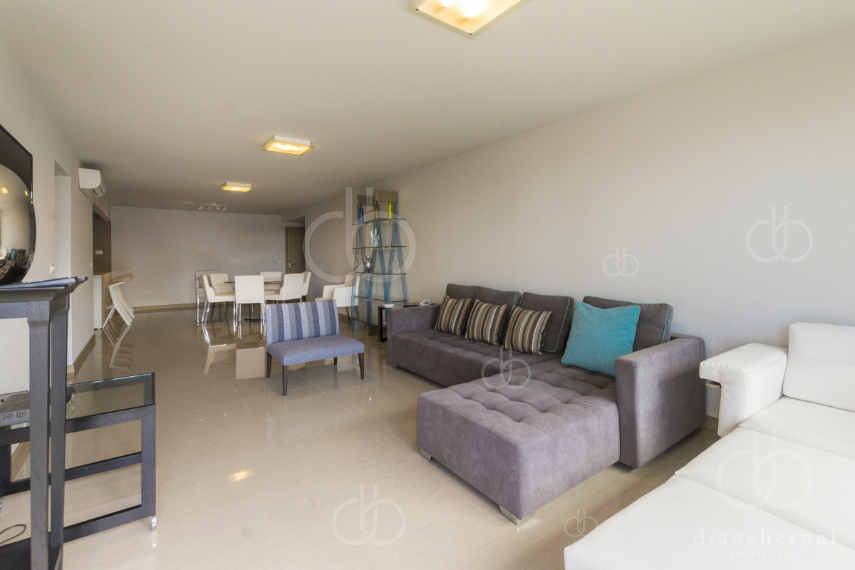 Aidy Grill - GoPunta - Portal Inmobiliario de Punta del Este - Maldonado