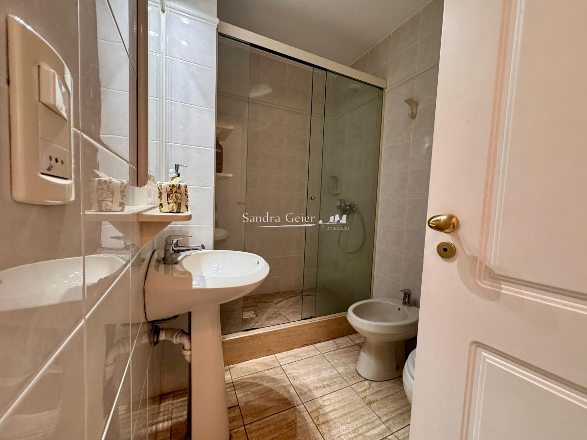 Apartamento ID.2959 - Venta apartamento 2 dormitorios Roosevelt Punta del Este