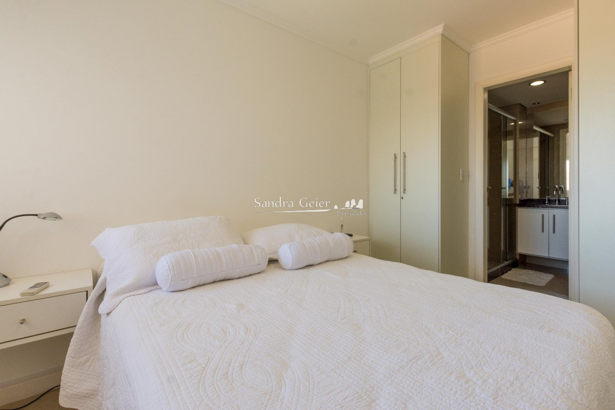 Apartamento ID.2491 -   Apartamento 2 dormitorios  Parrillero propio Mansa Punta del Este