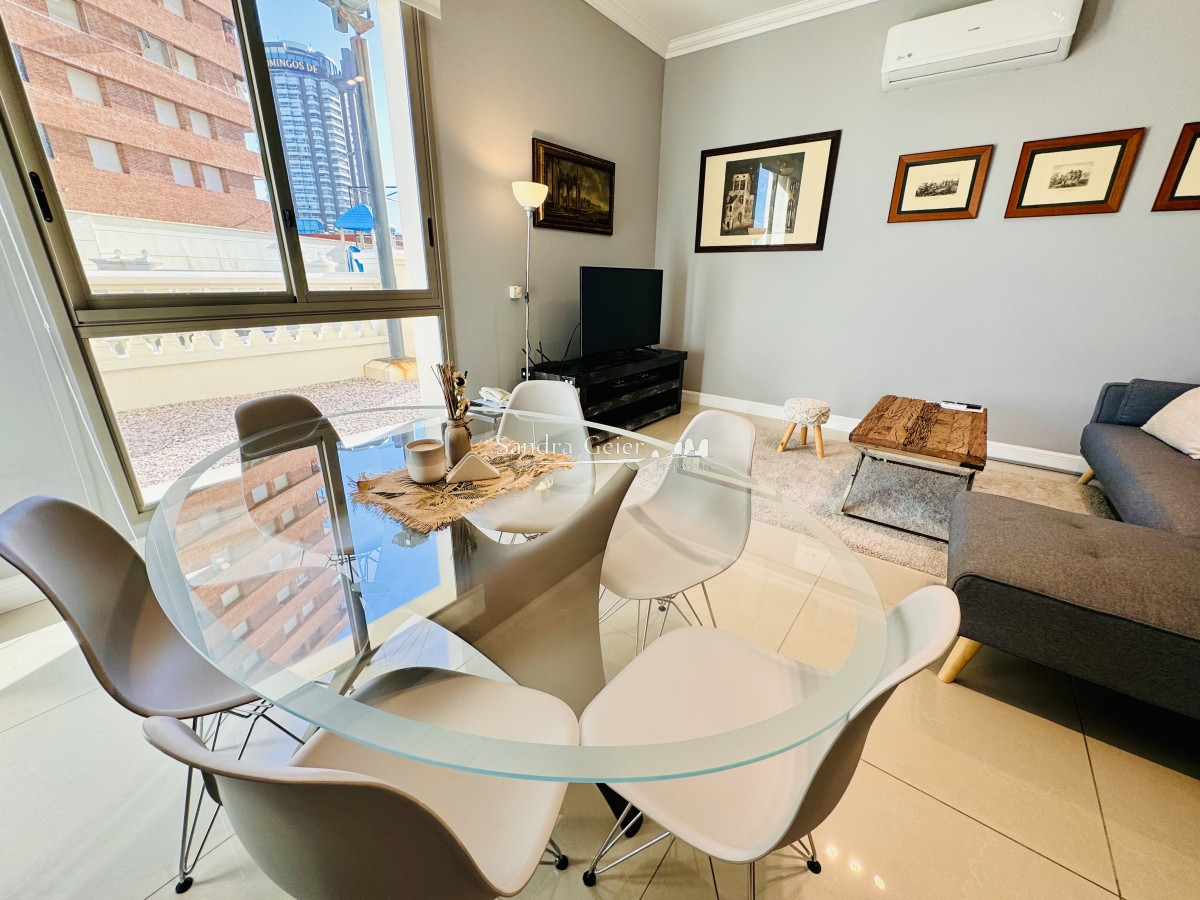 Apartamento ID.2462 - Venta de Apartamento 1 dormitorio Playa Brava Punta del Este