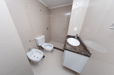 Apartamento ID.2970 - VENTA AIDY GRILL BRAVA SOBRE PEDRAGOSA SIERRA PISO ALTO