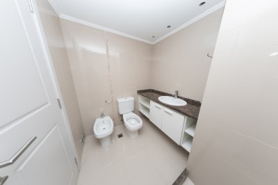 Apartamento ID.2970 - VENTA AIDY GRILL BRAVA SOBRE PEDRAGOSA SIERRA PISO ALTO