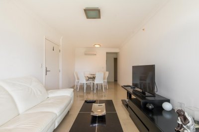 Apartamento ID.2491 -   Apartamento 2 dormitorios  Parrillero propio Mansa Punta del Este