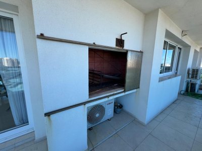 Apartamento ID.3186 - Venta apartamento 3 dormitorios más dependencia