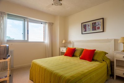 Apartamento ID.2945 -  Venta Mansa Departamento en venta, 3 dormitorios en Playa Mansa